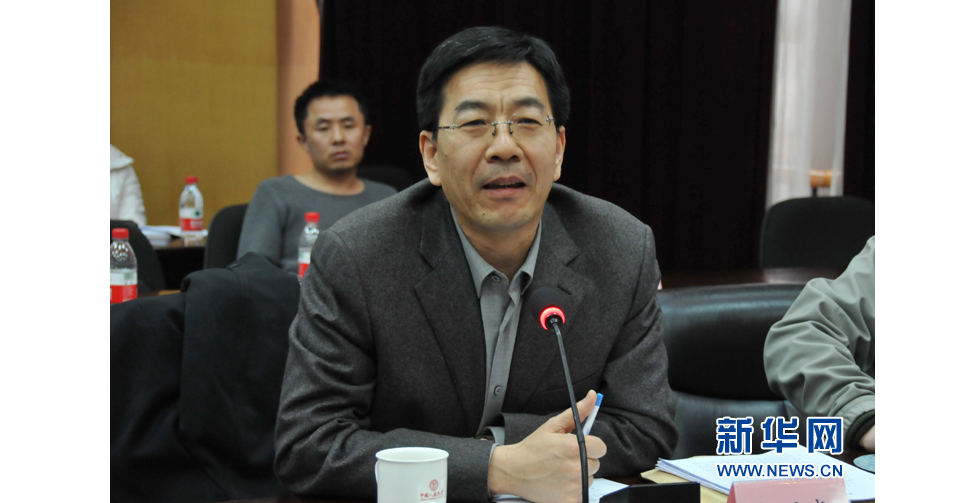 中國人民大學(xué)馬克思主義學(xué)院副院長、中共黨史系主任楊鳳城教授