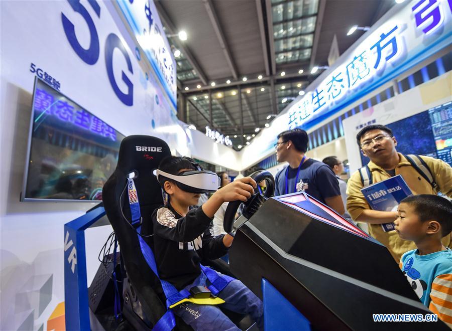 Xinhua Headlines: China joins top ranks as development of 5G speeds up worldwide