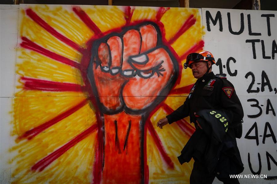 MEXICO-MEXICO CITY-COMMEMORATION-EARTHQUAKE
