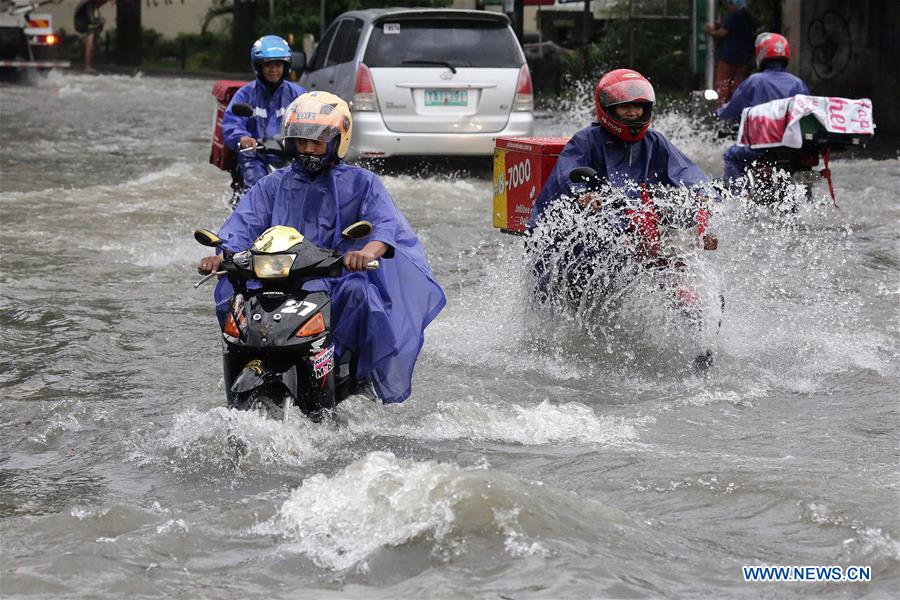 PHILIPPINES-QUEZON CITY-HEAVY RAIN-FLOOD