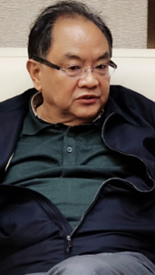 中央文史研究館館員、中國文聯(lián)原副主席、中國文藝評論家協(xié)會原主席、著名文藝評論家仲呈祥