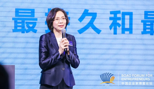 哈爾濱市文化廣電和旅游局黨組書記、局長蘭峰 主題演講