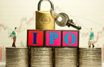 鼓勵持股滿三年的原有股東將部分老股向投資者轉(zhuǎn)讓，轉(zhuǎn)讓后，公司實際控制人不得發(fā)生變更。

 　　嘉實財富管理有限公司財富管理總監(jiān)吳妙娟：老股轉(zhuǎn)讓也是一個亮點，而不是像以前僅僅是發(fā)行新股。對股價做出穩(wěn)定的要求，對中小投資者利益有比較好的保護作用。