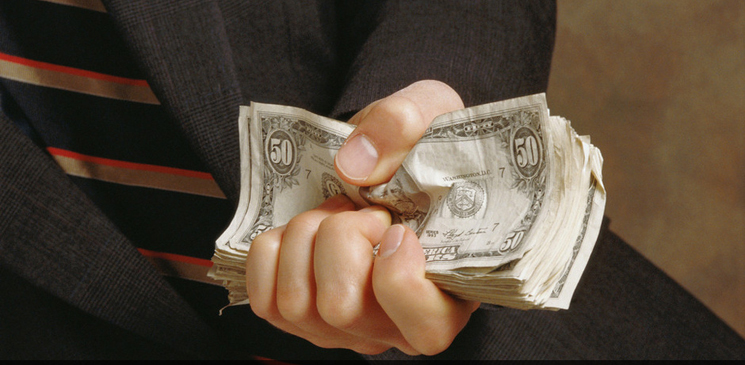 子公司被查中航老總怒了？