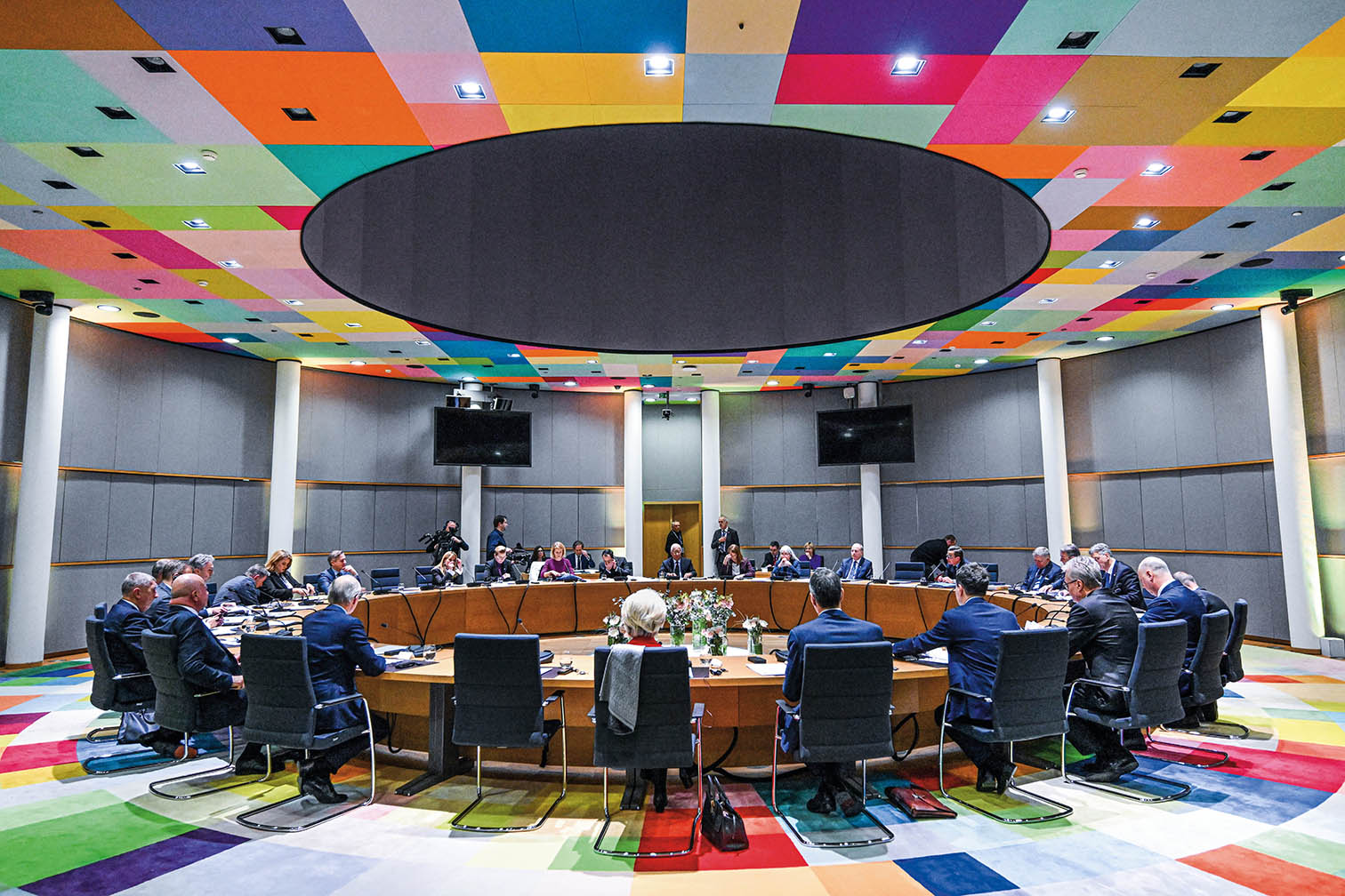 面對內(nèi)部沖擊，同盟體系何去何從？