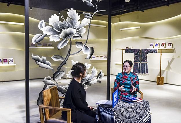 &ldquo;二次創(chuàng)業(yè)，我是鐵了心要改變這一群人的命運&rdquo;