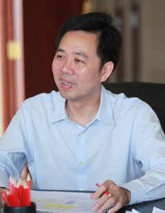 弘陽集團(tuán)董事長(zhǎng)、總裁曾煥沙