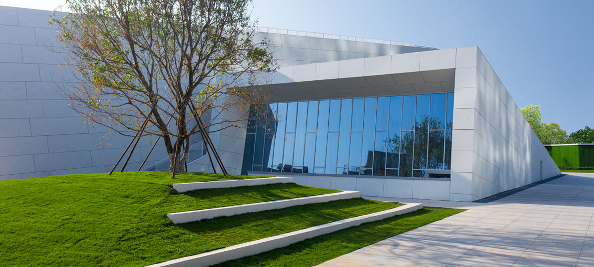 CBD將老的建筑利用，新的建筑營造并存，增加城市活力