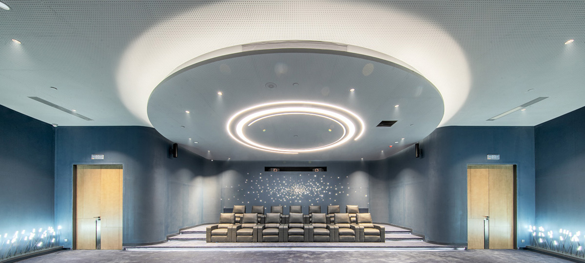 中央商務(wù)區(qū)的最中心位置，是融合城市文脈主題的文旅CBD