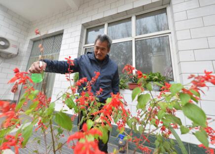 貧困縣全部摘帽是否意味脫貧攻堅目標(biāo)任務(wù)完成？