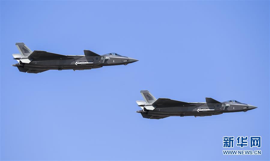 （軍事）（1）殲-20、運-20首次在東北地區(qū)進行飛行展示