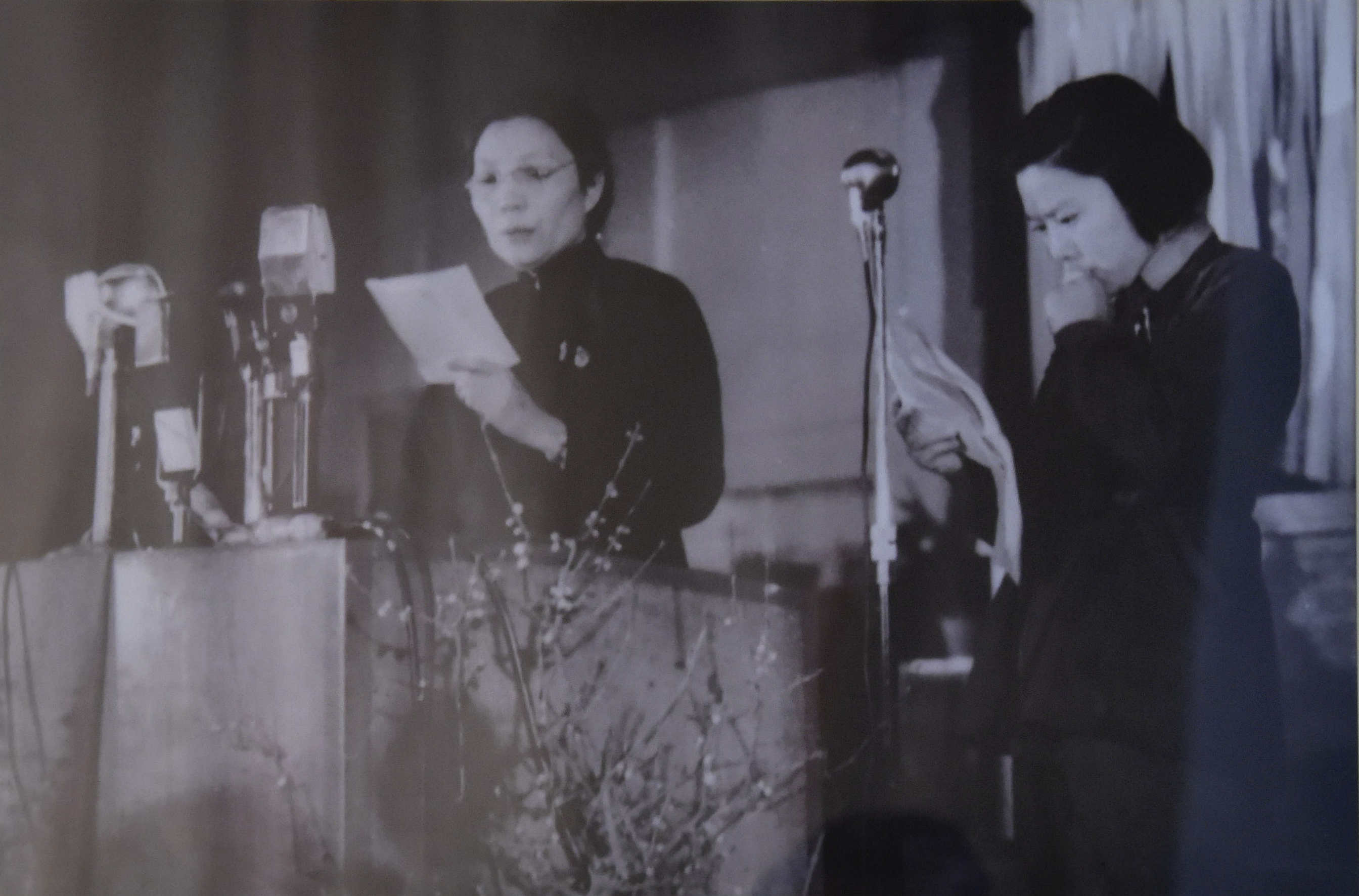 廣播無可借助，只能憑聲音抓住聽眾的注意力。你的聲音讓聽眾永遠(yuǎn)忘不了，這是播音員的本事，也是職責(zé)。