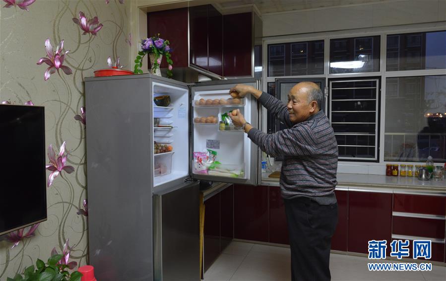 （十九大時(shí)光&middot;圖文互動(dòng)）（2）民生美景令人憧憬　美好生活召喚奮斗&mdash;&mdash;來自基層蹲點(diǎn)現(xiàn)場的報(bào)道 