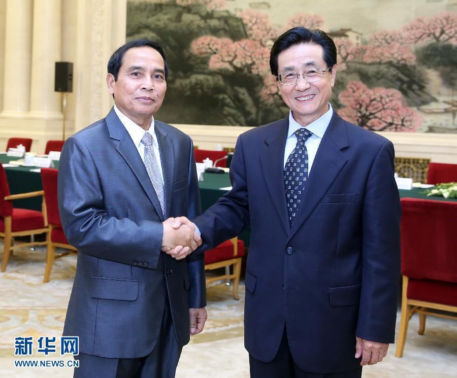 7月7日，中共中央書記處書記、中央紀委副書記趙洪祝在北京同老撾人民革命黨中央政治局委員、中央紀委書記、政府副總理本通率領的老撾人民革命黨代表團舉行工作會談。新華社記者 姚大偉 攝 