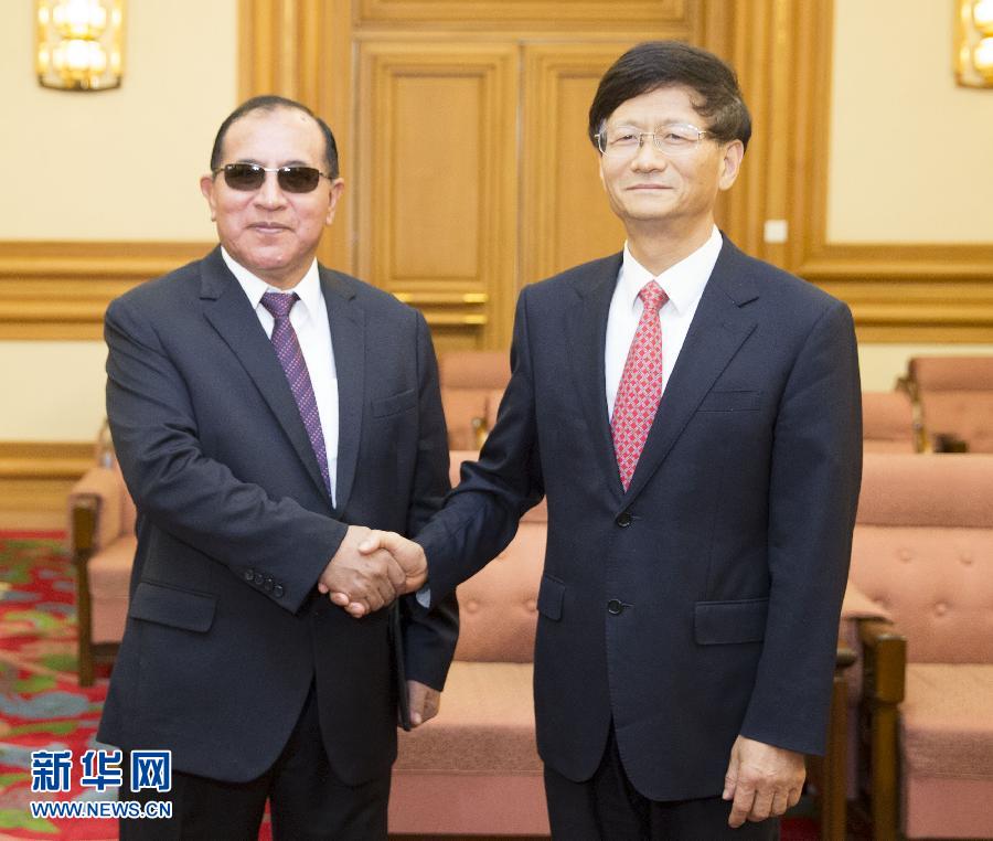 9月5日，中共中央政治局委員、中央政法委書記孟建柱在北京會(huì)見秘魯最高法院院長維克托&middot;盧卡斯&middot;蒂科納。 新華社記者 黃敬文 攝 