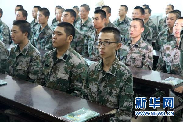 （十九大時(shí)光&middot;圖文互動(dòng)）（1）青春，在夢(mèng)想的引領(lǐng)下飛揚(yáng)&mdash;&mdash;來(lái)自基層蹲點(diǎn)現(xiàn)場(chǎng)的報(bào)道