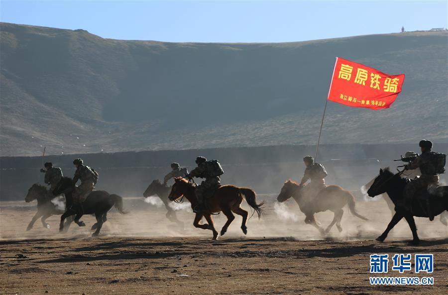 （新華全媒頭條&middot;圖文互動(dòng)）（14）備戰(zhàn)踏上新起點(diǎn)，練兵展現(xiàn)新氣象&mdash;&mdash;2018中國(guó)軍隊(duì)新年開訓(xùn)全景大掃描