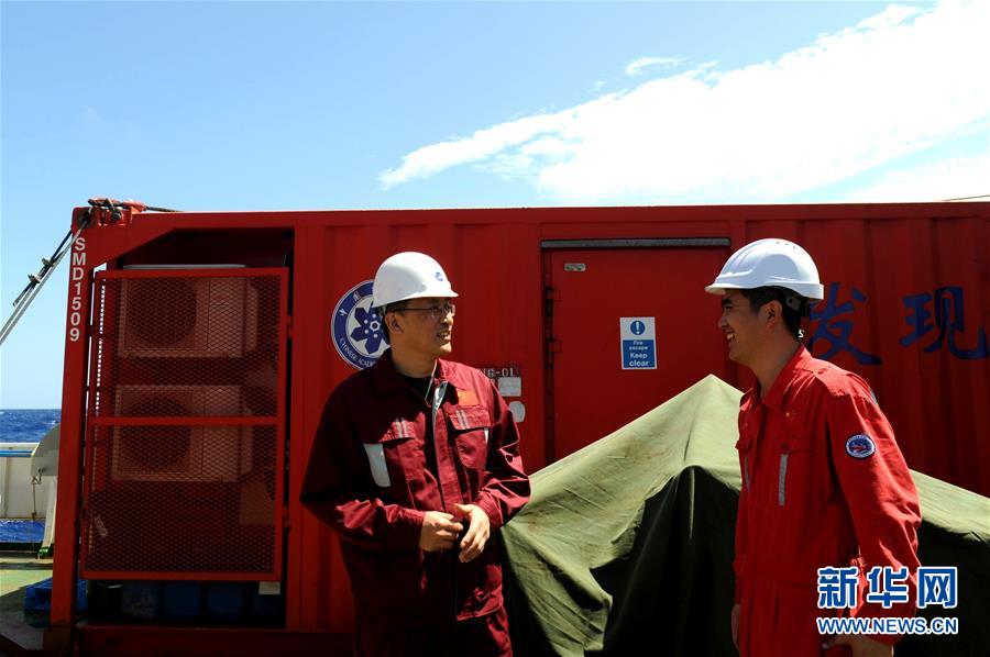 （圖文互動）（1）專訪：海山如此多嬌，然而我們研究太少！&mdash;&mdash;訪&ldquo;科學&rdquo;號麥哲倫海山科考航次首席科學家徐奎棟