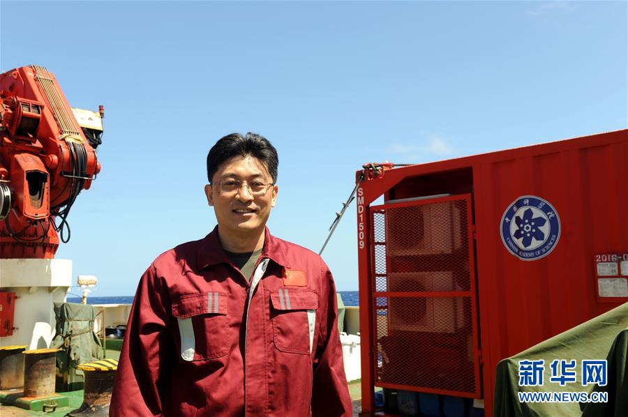 （圖文互動）（2）專訪：海山如此多嬌，然而我們研究太少！&mdash;&mdash;訪&ldquo;科學(xué)&rdquo;號麥哲倫海山科考航次首席科學(xué)家徐奎棟