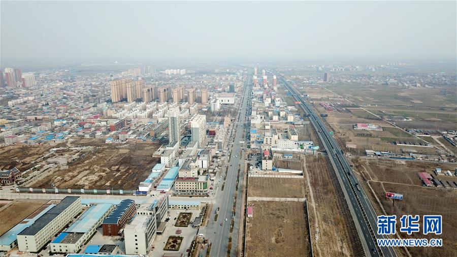 （新華全媒頭條&middot;圖文互動(dòng)）（2）奮進(jìn)新時(shí)代　建設(shè)雄安城&mdash;&mdash;以習(xí)近平同志為核心的黨中央謀劃指導(dǎo)《河北雄安新區(qū)規(guī)劃綱要》編制紀(jì)實(shí)