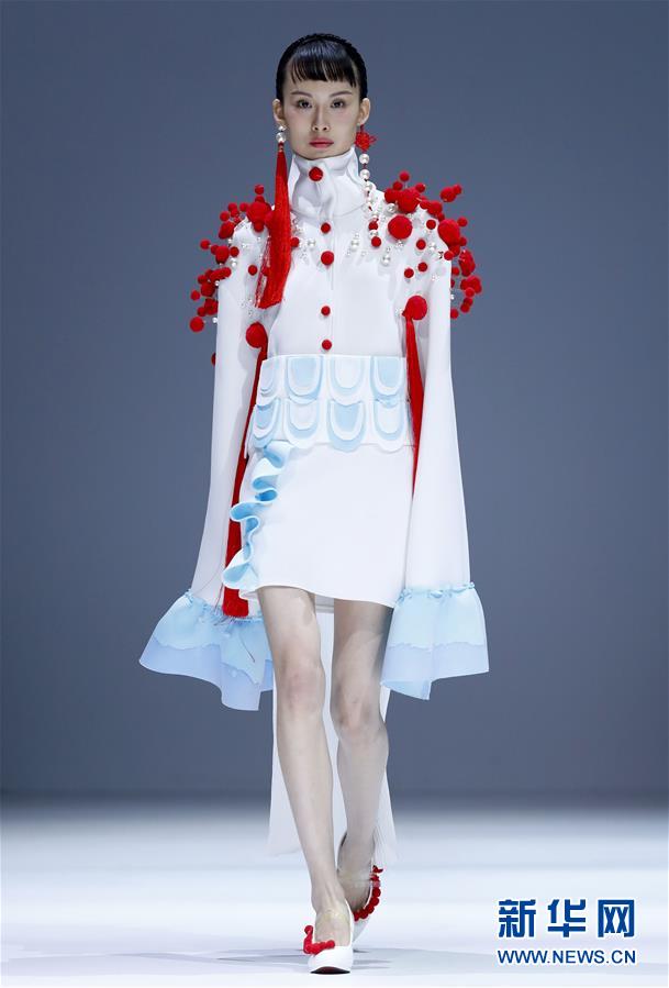 （文化）（3）陜西服裝工程學(xué)院在京舉行時(shí)裝發(fā)布會