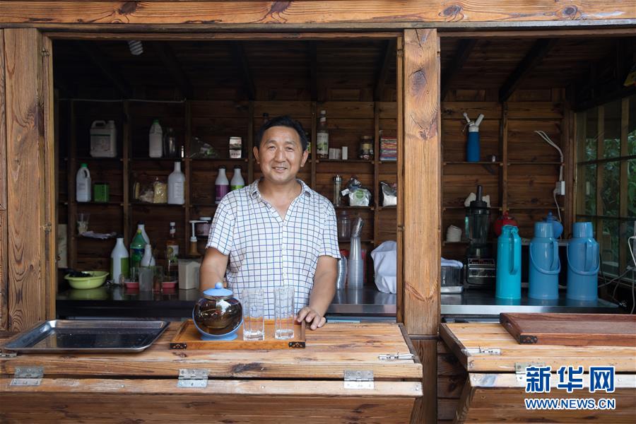 （大江奔流&mdash;&mdash;來(lái)自長(zhǎng)江經(jīng)濟(jì)帶的報(bào)道&middot;圖文互動(dòng)）（2）在這里，做一個(gè)幸福的農(nóng)民