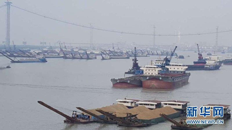 （大江奔流&mdash;&mdash;來(lái)自長(zhǎng)江經(jīng)濟(jì)帶的報(bào)道&middot;圖文互動(dòng)）（6）登岳陽(yáng)樓，又見&ldquo;浩浩湯湯&rdquo;