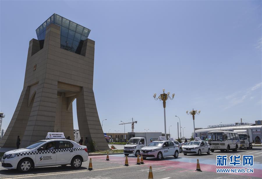 （新華全媒頭條&middot;圖文互動(dòng)）（3）去新疆！穿越古今絲綢之路