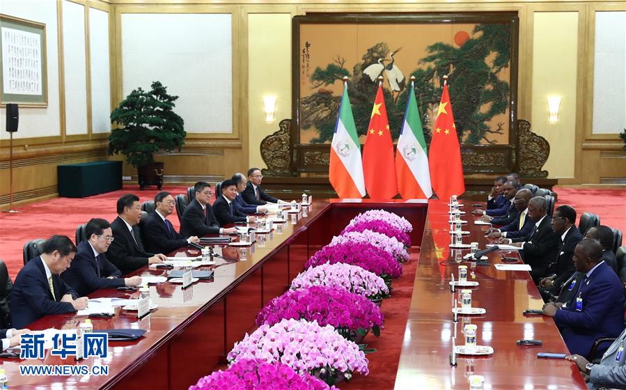 （中非合作論壇&middot;XHDW）習近平會見赤道幾內(nèi)亞總統(tǒng)奧比昂