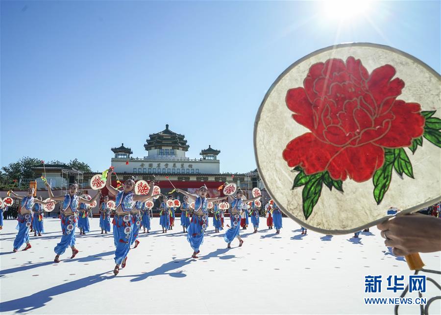 （新華全媒頭條&middot;圖文互動）（1）最年輕的節(jié)日 最悠久的牽念&mdash;&mdash;寫給首個中國農(nóng)民豐收節(jié)