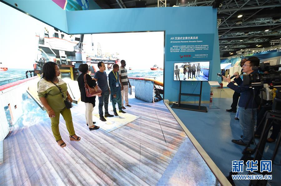 （新華全媒頭條&middot;圖文互動）（8）奔跑吧，中關(guān)村！&mdash;&mdash;寫在習(xí)近平總書記率領(lǐng)中央政治局到中關(guān)村集體學(xué)習(xí)5周年之際