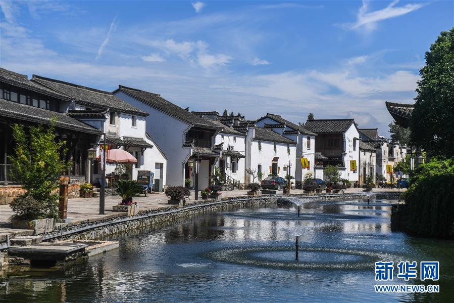 （在習(xí)近平新時(shí)代中國特色社會主義思想指引下&middot;慶祝改革開放40周年）（新華全媒頭條&middot;圖文互動(dòng)）（6）在改革開放大潮中砥礪奮進(jìn)&mdash;&mdash;新時(shí)代踐行新發(fā)展理念紀(jì)行