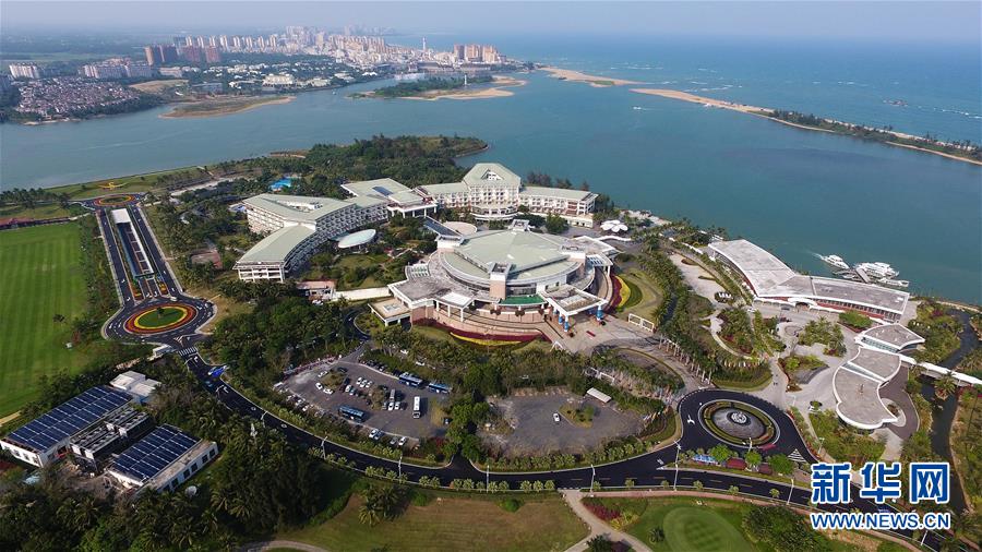 (百城百縣百企調(diào)研行·圖文互動(dòng))(1)萬(wàn)泉河畔氣象新——海南瓊海在對(duì)外開(kāi)放潮中踏浪前行