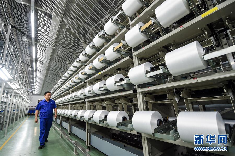 (新華全媒頭條·壯闊歷程40年系列述評·圖文互動)(6)風(fēng)雨砥礪 壯麗史詩——從改革開放40年看中國奇跡