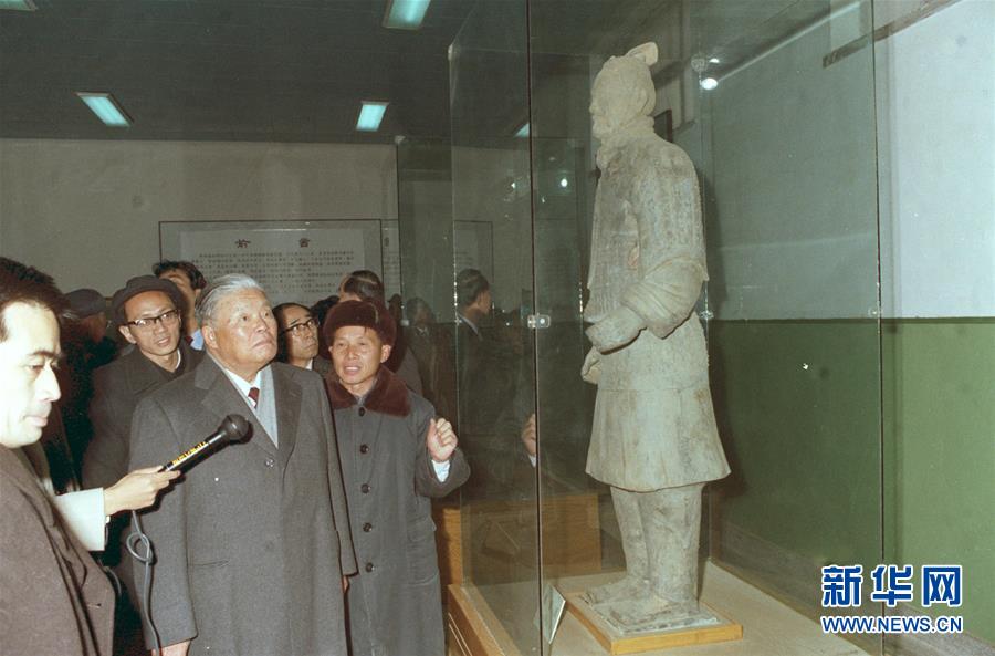 （圖文互動）（5）為發(fā)展和進步，與中國攜手同行&mdash;&mdash;中國改革友誼獎?wù)芦@得者群像 