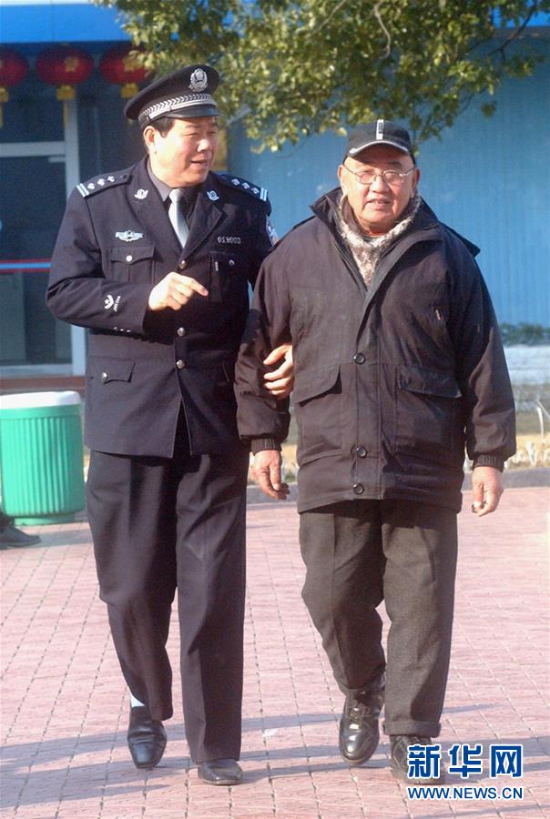 （改革先鋒風采&middot;圖文互動）（3）邱娥國：串百家門，認百家人，知百家情，辦百家事 