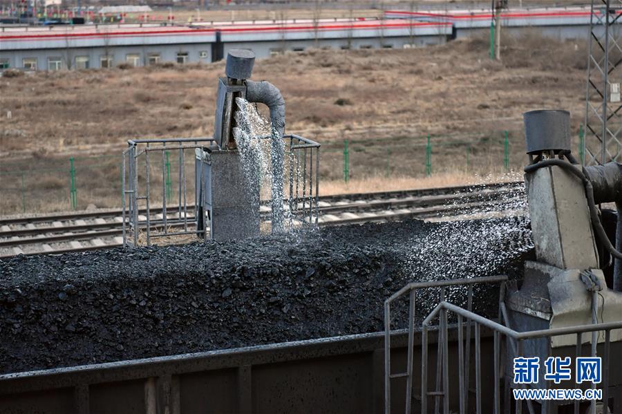 (新華全媒頭條·圖文互動(dòng))(6)“重載大秦”三十年