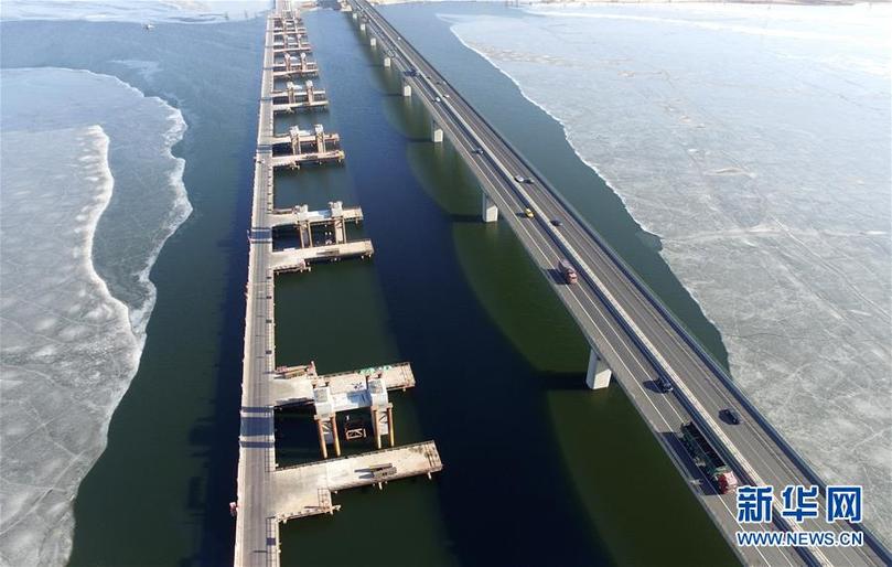 （新華全媒頭條&middot;圖文互動）（8）創(chuàng)造新的更大奇跡&mdash;&mdash;黨的十八屆三中全會召開五周年述評