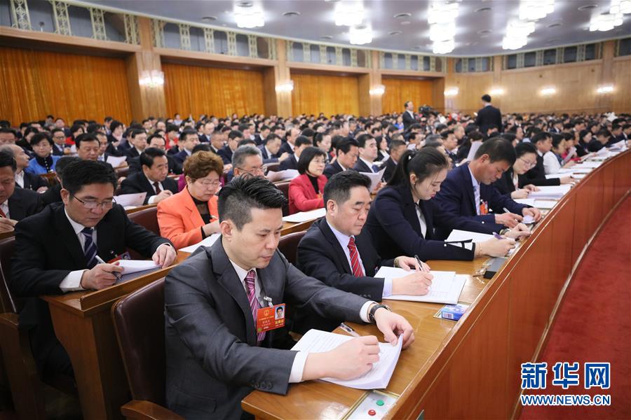 （兩會&middot;人大開幕&middot;XHDW）（20）十三屆全國人大一次會議在京開幕