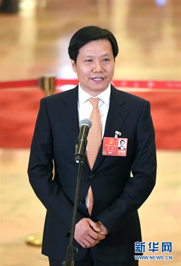 （兩會&middot;XHDW）（6）全國人大代表接受采訪