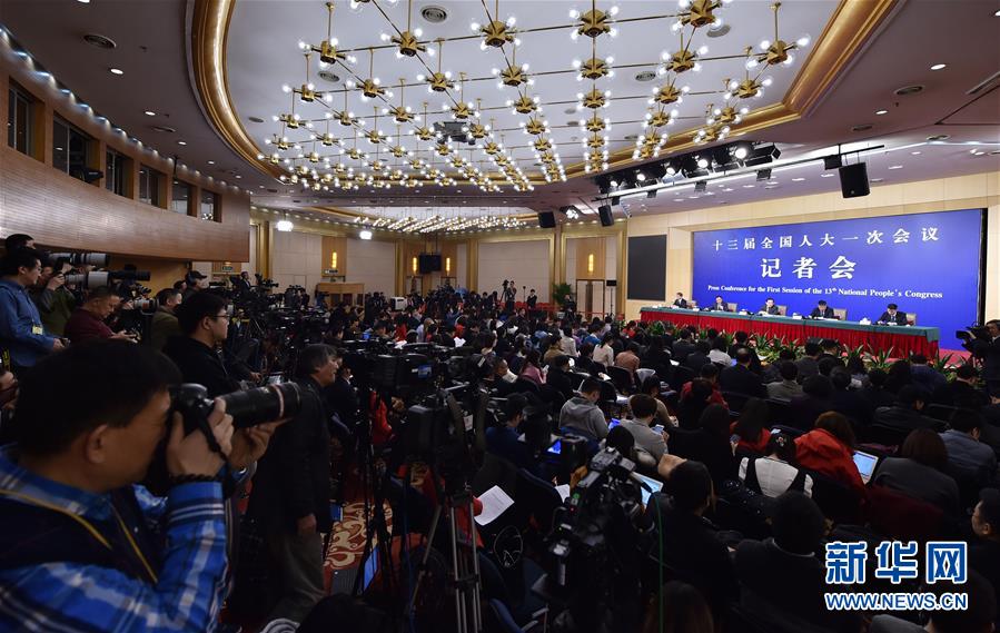 （兩會(huì)&middot;XHDW）（2）科技部部長(zhǎng)萬鋼等就&ldquo;加快建設(shè)創(chuàng)新型國家&rdquo;答記者問