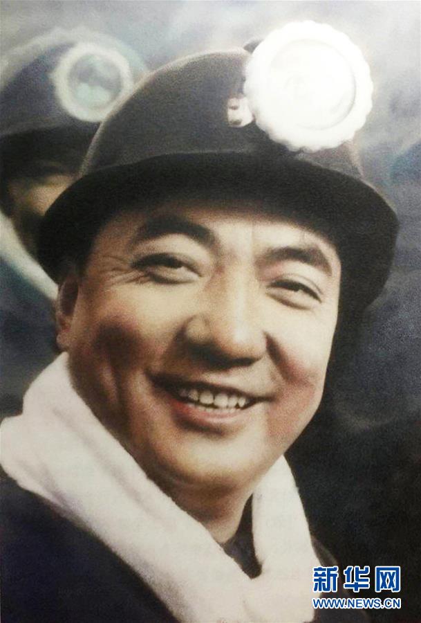 （改革先鋒風(fēng)采&middot;圖文互動(dòng)）（2）陳日新：披荊斬棘闖新路