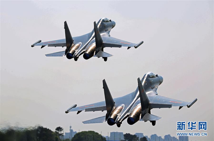 （新華全媒頭條&middot;圖文互動）（5）戰(zhàn)鷹，為祖國奮飛&mdash;&mdash;記空軍航空兵某旅旅長、特級飛行員郝井文