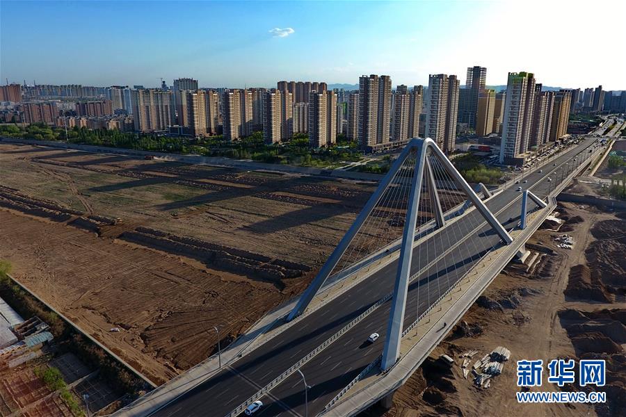 （在習(xí)近平新時(shí)代中國特色社會主義思想指引下&mdash;&mdash;新時(shí)代新作為新篇章&middot;圖文互動）（3）煤都之藍(lán) 大同大不同