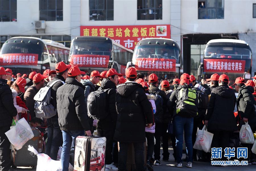 (在習(xí)近平新時(shí)代中國(guó)特色社會(huì)主義思想指引下——新時(shí)代新作為新篇章·圖文互動(dòng))(4)高原春來早 云嶺開新篇