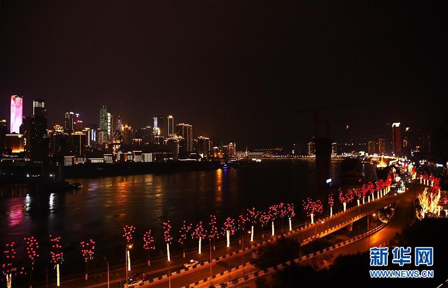 （兩會前夕看落實(shí)&middot;圖文互動）（2）春風(fēng)涌動兩江潮&mdash;&mdash;重慶落實(shí)習(xí)近平總書記全國兩會重要講話精神紀(jì)實(shí)