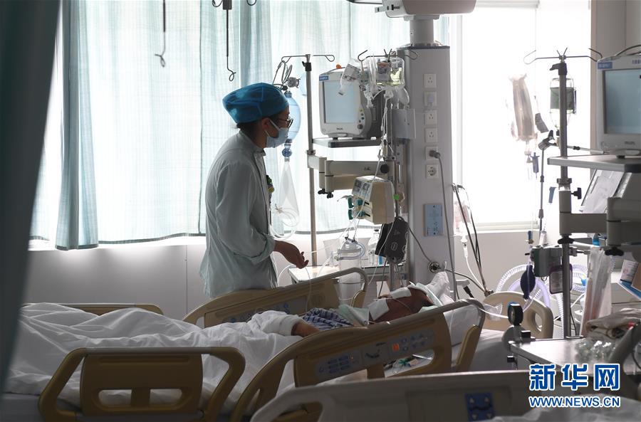 （新華全媒頭條&middot;響水化工廠爆炸事故&middot;圖文互動(dòng)）（5）為了617個(gè)生命的賽跑&mdash;&mdash;江蘇響水爆炸事故傷員救治一線實(shí)錄