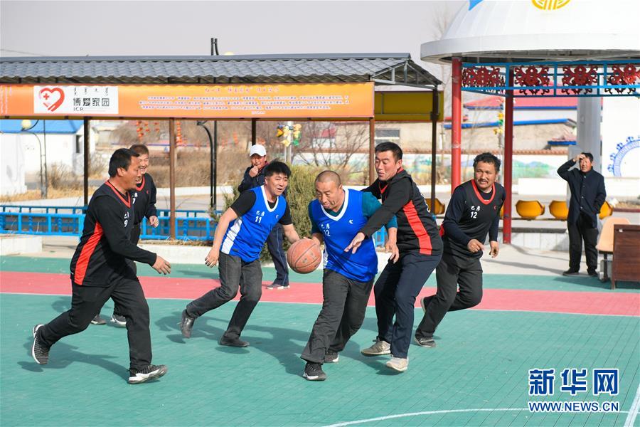 （壯麗70年&middot;奮斗新時代&middot;圖文互動）（5）情同一家，守望相助，共奔小康&mdash;&mdash;內(nèi)蒙古興安盟巴彥敖包嘎查民族團結(jié)見聞