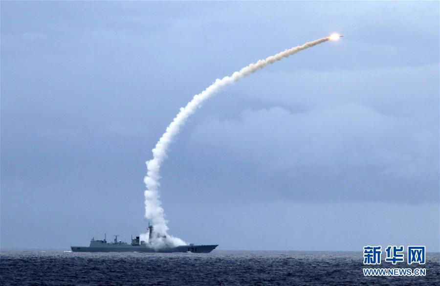 （新華全媒頭條&middot;人民海軍70年&middot;圖文互動）（4）向海圖強春潮涌&mdash;&mdash;黨中央、中央軍委和習主席關(guān)心人民海軍建設(shè)發(fā)展紀實