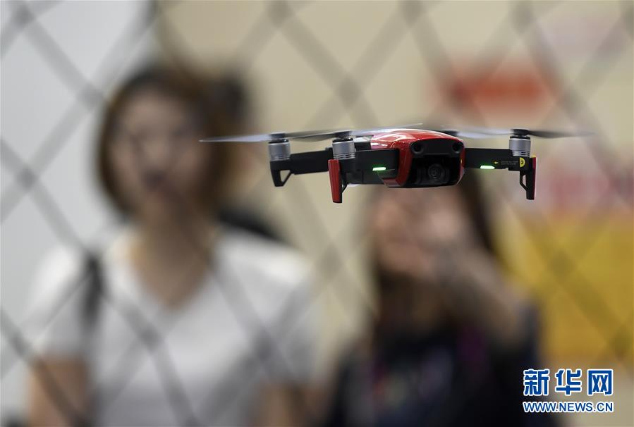 （新華全媒頭條&middot;圖文互動(dòng)）（4）擁抱智能新時(shí)代：世界智能大會(huì)釋放了哪些新信號(hào)？